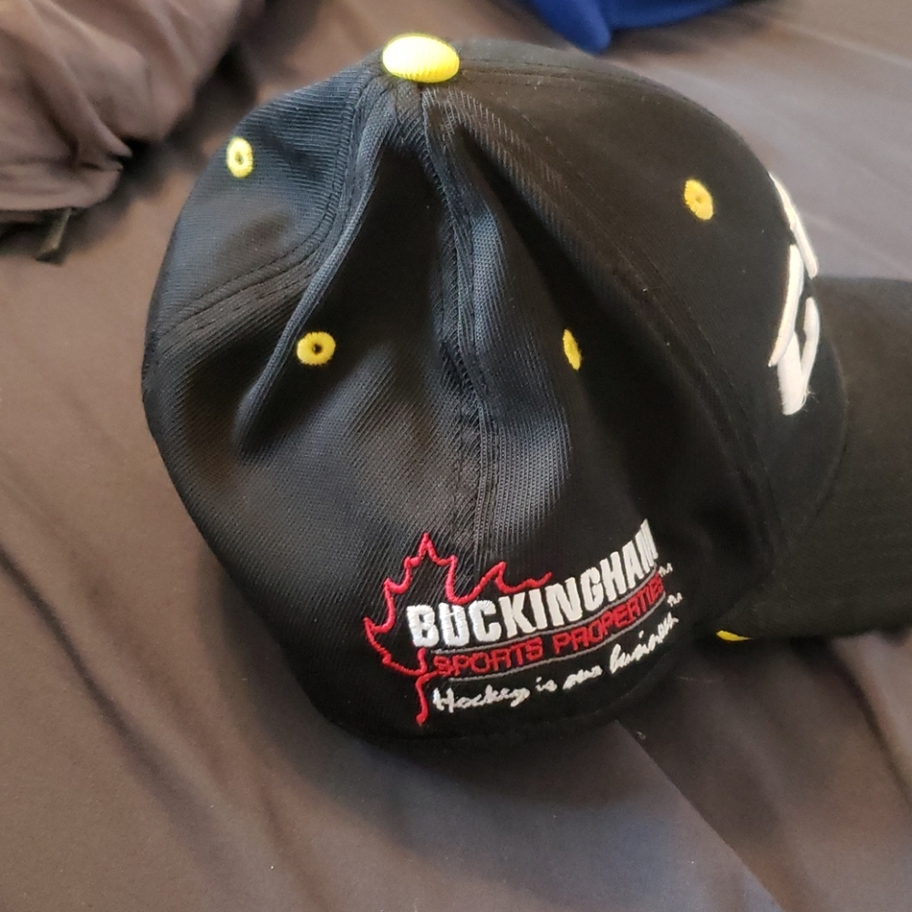 Ccm hat - Picture 3 of 4